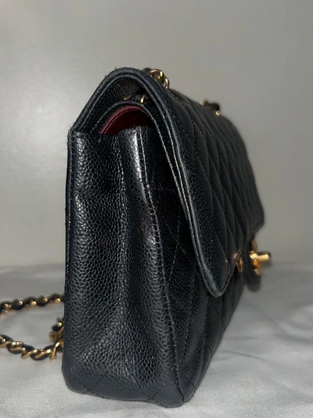 CHANEL Medium Classic Double Flap Caviar Quilted Handbag Black / Gold Hardware - Picture 6 of 16